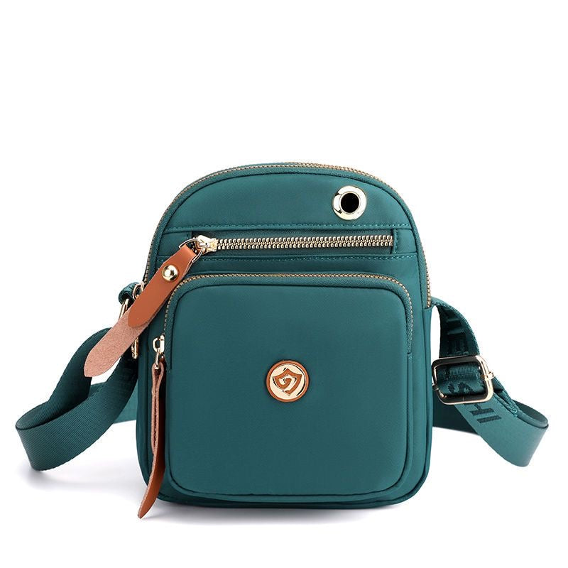 Solid color nylon casual shoulder bag / height 20CM* width 17CM* thickness 9CM